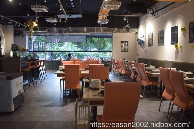 蘆洲火鍋推薦 | XO Shabushabu蘆洲店 NT$558就能享受美國SRF極黑和牛 沙瓦、果汁、茶飲、UCC咖啡、hershey’s冰沙喝到飽 日本Niseko冰淇淋無限量供應