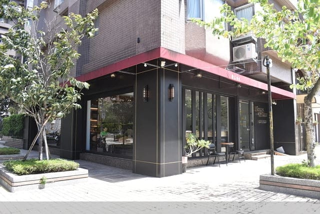 台北大直平日不限時咖啡廳 | 波赫士領地精品咖啡 明水店 早午餐、排餐、精品咖啡、下午茶