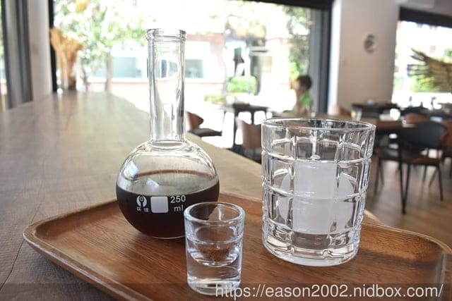 台北大直平日不限時咖啡廳 | 波赫士領地精品咖啡 明水店 早午餐、排餐、精品咖啡、下午茶