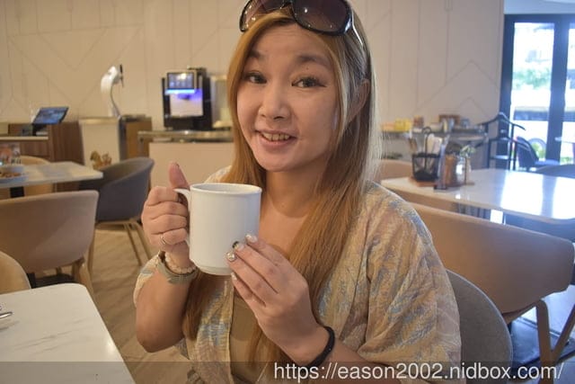 桃園美甲美睫推薦 | Bravo美甲概念館 指尖上妝，款式隨你選 搭配手足保養更優惠