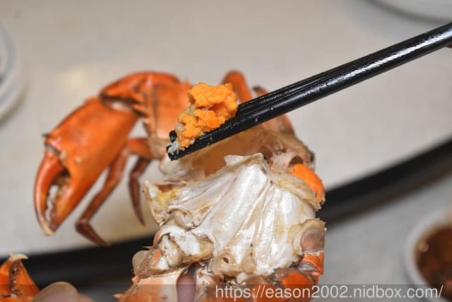 宜蘭羅東薑母鴨推薦 | 大紅蕃薑母鴨羊肉爐羅東旗艦店 主打紅蟳薑母鴨，肉質軟嫩、輕咬骨肉分離，限量活體紅蟳肉質鮮甜，蟹卵、蟹肉紮實飽滿
