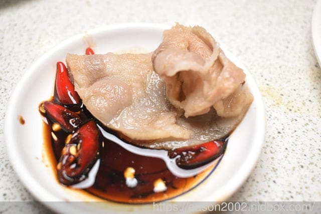 宜蘭羅東薑母鴨推薦 | 大紅蕃薑母鴨羊肉爐羅東旗艦店 主打紅蟳薑母鴨，肉質軟嫩、輕咬骨肉分離，限量活體紅蟳肉質鮮甜，蟹卵、蟹肉紮實飽滿