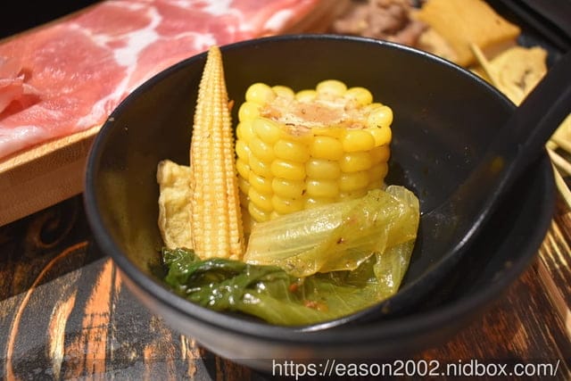 土城美食推薦 | 甯客串串鍋-新北土城 重慶麻辣串串鍋 新北土城插旗 各式串串每串只要10元起