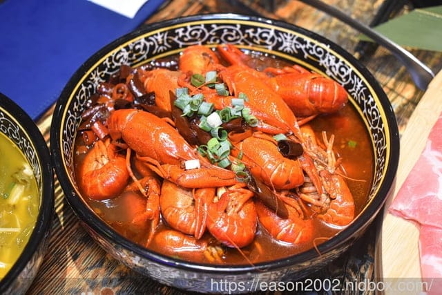 土城美食推薦 | 甯客串串鍋-新北土城 重慶麻辣串串鍋 新北土城插旗 各式串串每串只要10元起