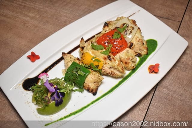 台北哪裡有好吃的印度料理｜納達吉印度料理 Nataraj Indian Cuisine 充滿異國風情的印度菜