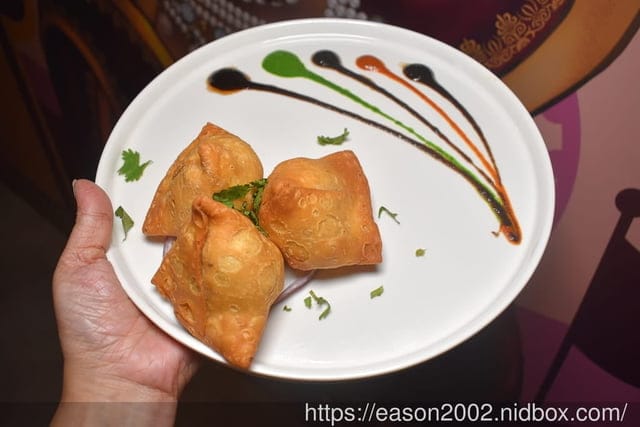 台北哪裡有好吃的印度料理｜納達吉印度料理 Nataraj Indian Cuisine 充滿異國風情的印度菜