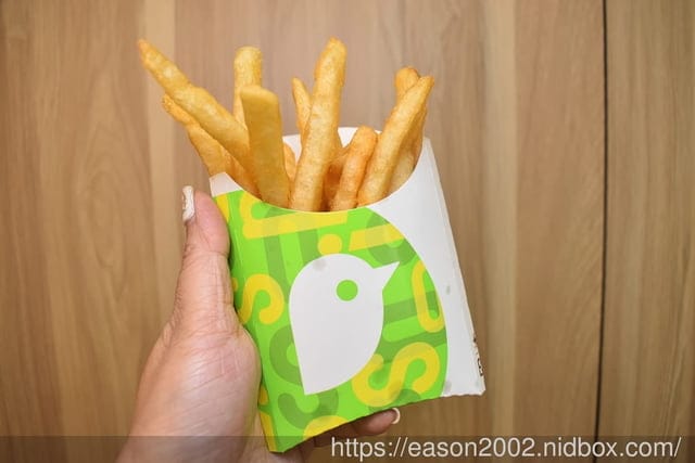 速食界的脆皮炸雞專家｜德克士台北小巨蛋店 炸雞的 358 道工序！打造完美脆皮炸雞的美味～