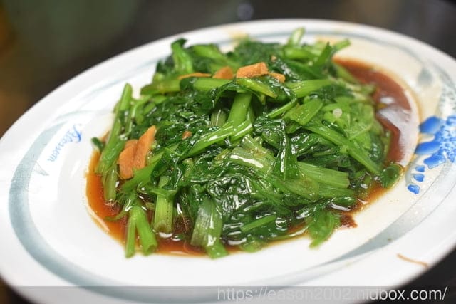 台中大甲美食｜特食豐原排骨酥麵 在地深耕30餘年的好味道 排骨酥肉質軟嫩、湯頭清甜