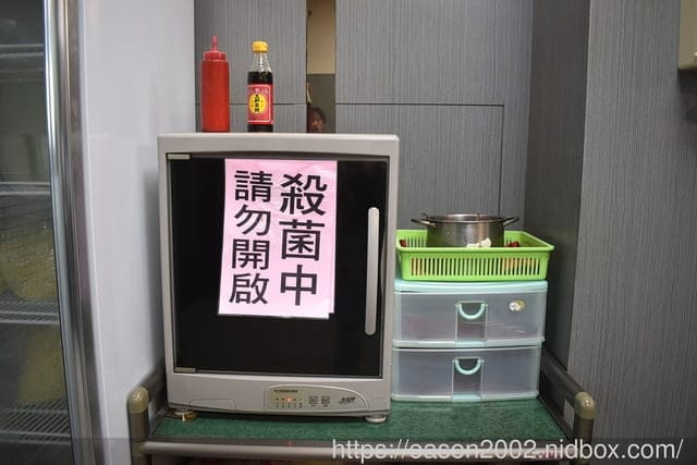 台中大甲美食｜特食豐原排骨酥麵 在地深耕30餘年的好味道 排骨酥肉質軟嫩、湯頭清甜