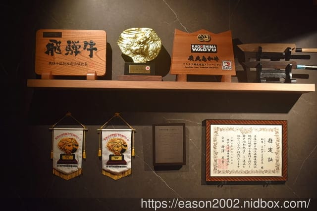 台中西屯區燒肉｜和牛EMPEROR 日式燒肉 道地的日本和牛 角頭大橋頭麥可哥都來吃 情侶約會餐廳首選