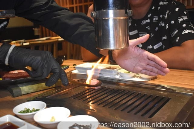 台中西屯區燒肉｜和牛EMPEROR 日式燒肉 道地的日本和牛 角頭大橋頭麥可哥都來吃 情侶約會餐廳首選