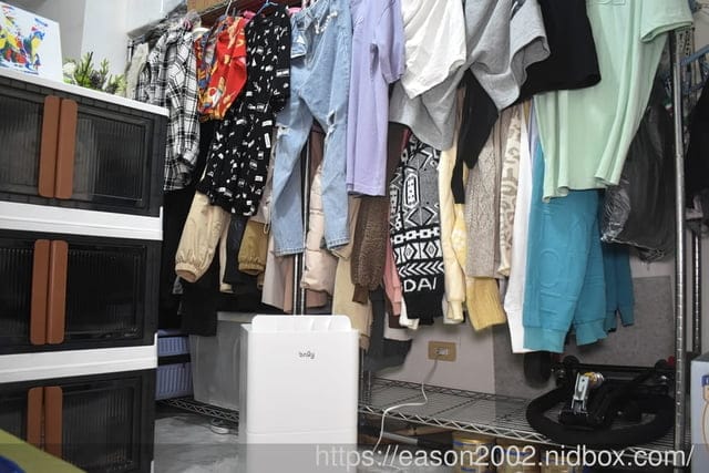 陰雨綿綿、對抗潮濕氣候必備好物推薦｜only 1台抵2台5-7坪HEPA空氣清淨除濕機OH05-Y11P 智慧感溫適濕，除濕的同時也能清淨空氣