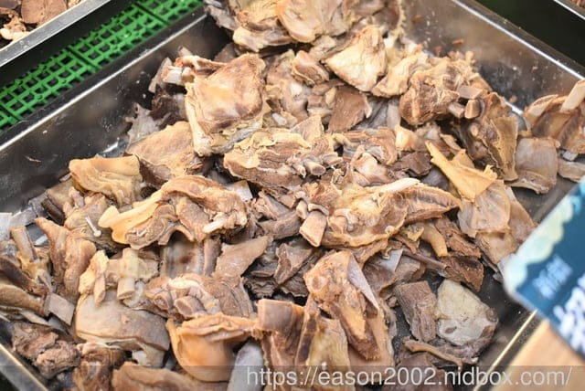 桃園羊肉爐吃到飽推薦｜耀武羊威國際店 全台首創新疆手撕羊肉 用餐限時120分鐘 還有精選湯底可選擇