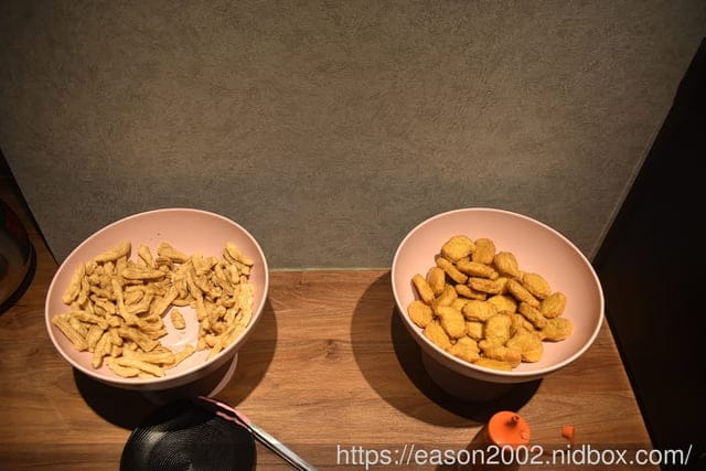 桃園羊肉爐吃到飽推薦｜耀武羊威國際店 全台首創新疆手撕羊肉 用餐限時120分鐘 還有精選湯底可選擇