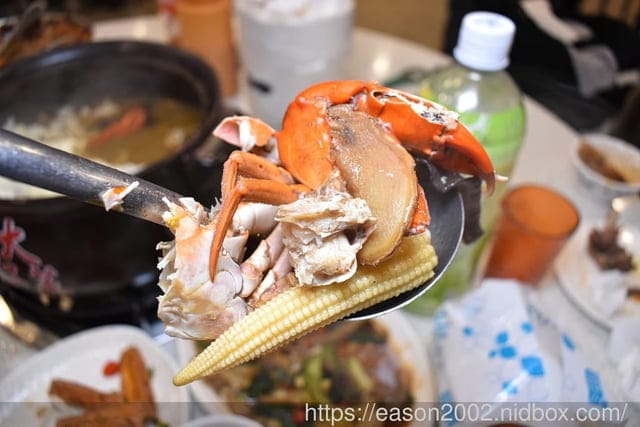 羅東美食推薦｜大紅蕃薑母鴨羊肉爐羅東旗艦店（新菜單）新鮮活體紅蟳薑母鴨＆嚴選熱炒 今年冬天暖呼呼～