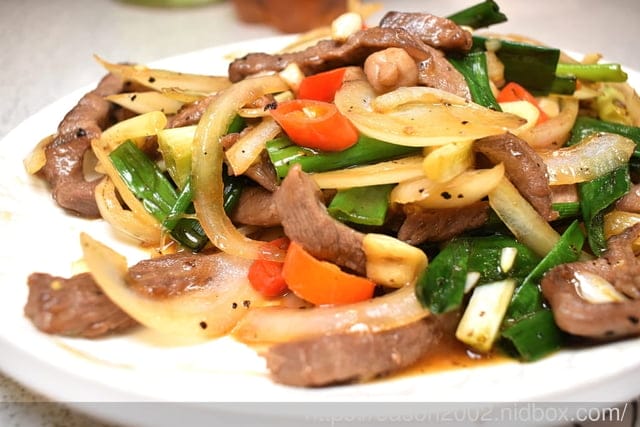 羅東美食推薦｜大紅蕃薑母鴨羊肉爐羅東旗艦店（新菜單）新鮮活體紅蟳薑母鴨＆嚴選熱炒 今年冬天暖呼呼～