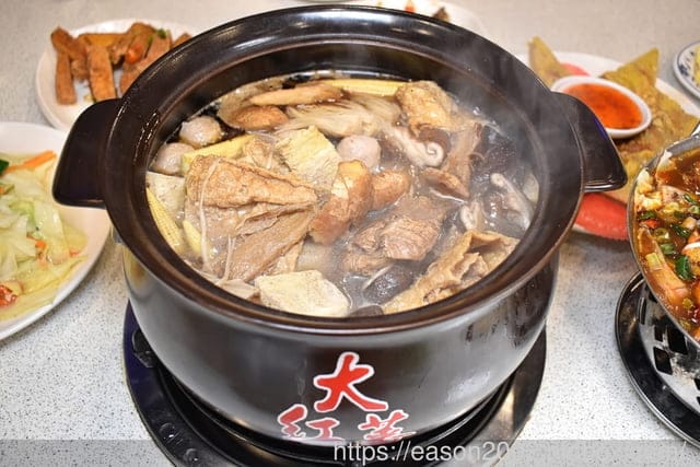 羅東美食推薦｜大紅蕃薑母鴨羊肉爐羅東旗艦店（新菜單）新鮮活體紅蟳薑母鴨＆嚴選熱炒 今年冬天暖呼呼～