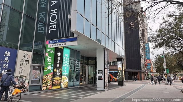 肉多多、明水然樂兩大新創姊妹品牌，2025樂多多集團最新力作｜狂一鍋酸菜魚西門店 用傳統四川美食翻玩整個時尚圈