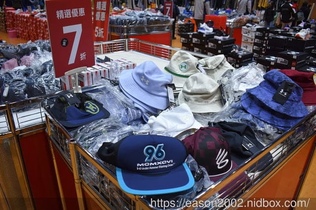 台北特賣會｜2025 UNDER ARMOUR 原廠出清 各式鞋款、服飾、包包、帽子、裝備配件類 基本折扣 3~7折，滿3件再打8折，滿5件再打7折，（長安東路場）即日起至3/2止