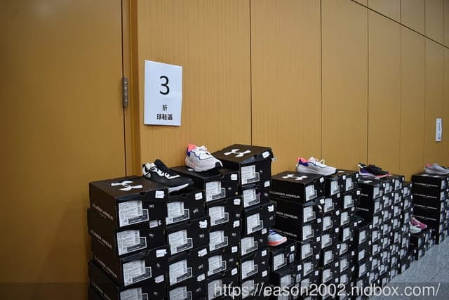 台北特賣會｜2025 UNDER ARMOUR 原廠出清 各式鞋款、服飾、包包、帽子、裝備配件類 基本折扣 3~7折，滿3件再打8折，滿5件再打7折，（長安東路場）即日起至3/2止