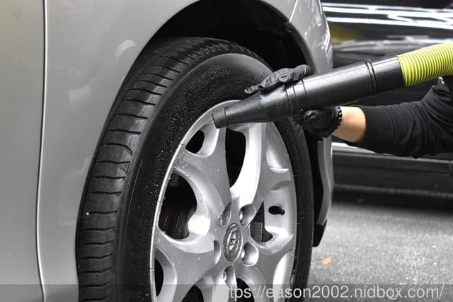 新北三重汽車內裝清潔鍍膜推薦｜汽車醫美創始店 專營內裝清潔、底盤清洗、外觀鍍膜