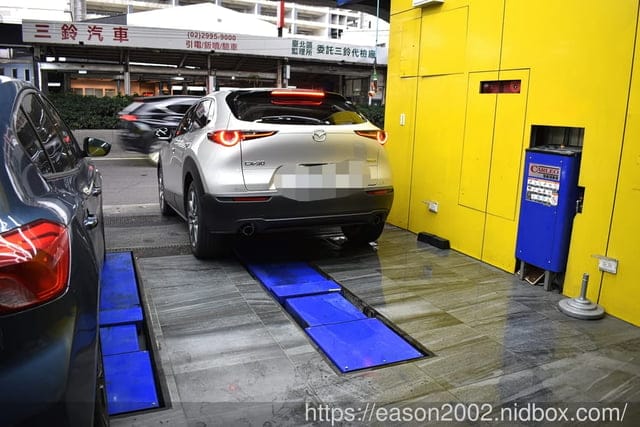 新北三重汽車內裝清潔鍍膜推薦｜汽車醫美創始店 專營內裝清潔、底盤清洗、外觀鍍膜