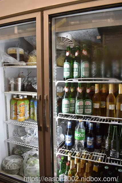 台北活蝦料理餐廳推薦 | 蝦之城活蝦餐廳-萬華活蝦餐廳 台北市區也能爽吃活蝦料理 雙人套餐只要NT$1500 12款風味活蝦料理任選三+熱炒高麗菜+四款養生雞湯任選1，白飯免費吃