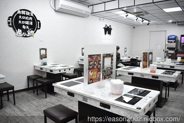 嘉義小火鍋推薦 | 逸小鍋鍋の物 -嘉義仁愛店 最低一鍋只要NT$170，就能享受免費自助吧吃到飽
