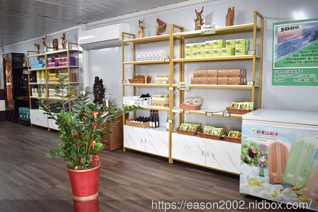 南投下午茶複合式休閒園區推薦 | 高地人莊園（南投總店） 獨家阿里山薊奶茶口味菠羅泡芙 網美風雞蛋花園即將登場