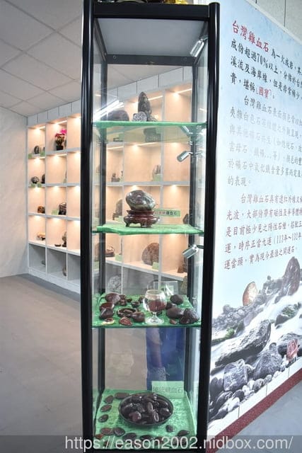 南投下午茶複合式休閒園區推薦 | 高地人莊園（南投總店） 獨家阿里山薊奶茶口味菠羅泡芙 網美風雞蛋花園即將登場