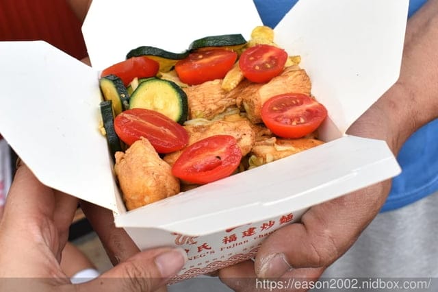 台中逢甲美食 | 曾氏福建炒麵台中逢甲旗艦店 新推出 夏季田園鮮蔬炒麵 清爽不油膩 討好妳的胃口