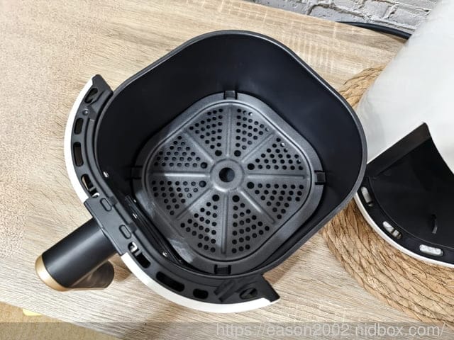 義大利Giaretti 4.5L智慧型氣炸鍋 | 內建精準控溫、雙層透明可視窗、24小時預約 輕鬆實現美食靈感！