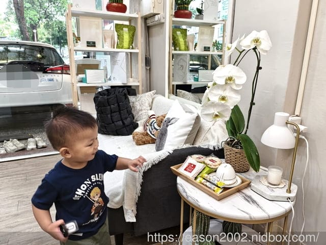 台中西屯美睫推薦 | chin charm沁魅美學 溫熱蠟美肌/私密處美肌/美容/手工清粉刺/接睫毛/美睫/蘊髮/Spa按摩/教學