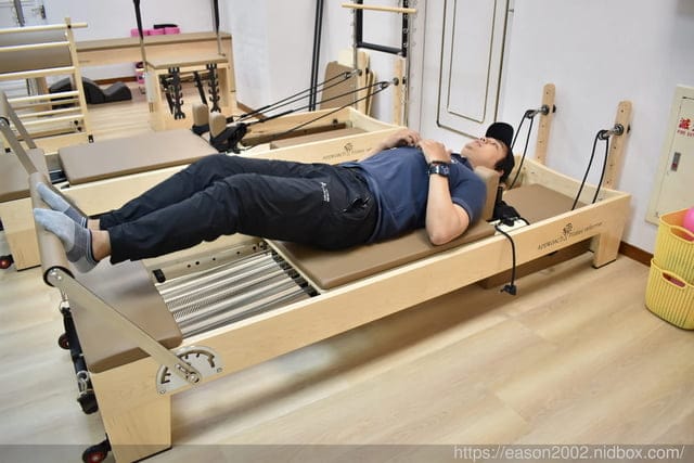 桃園中壢一對一器械皮拉提斯教練推薦 | TOP GYM運動空間（中原店）器械皮拉提斯課程 以循序漸進的方式，啟動「核心肌群」