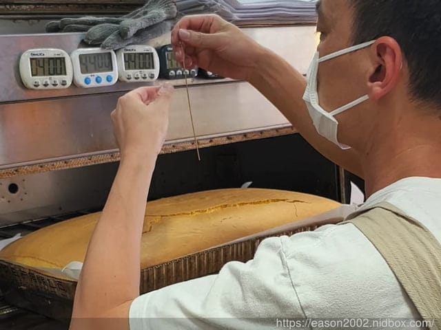 三峽老街伴手禮推薦 | 初蛋糕豆漿蛋糕三峽老街店 蛋糕體綿密鬆軟 蛋香濃郁 不添加防腐劑、泡打粉、澎鬆劑，憑媽媽手冊還能換彌月試吃禮盒