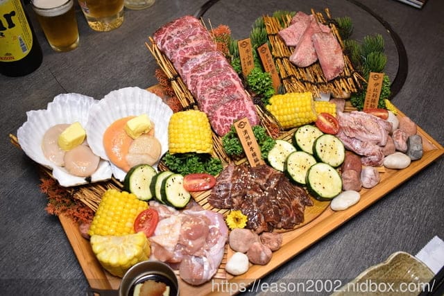 台北暢飲日式燒肉推薦 | 豆町村燒肉 598元/2小時（梅酒、清酒、啤酒、Highball，無限量暢飲）免費專人代烤，盡情享受頂級食材的日式燒肉店