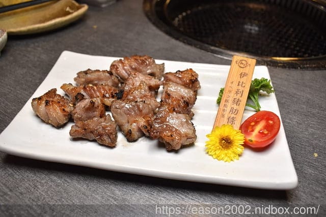 台北暢飲日式燒肉推薦 | 豆町村燒肉 598元/2小時（梅酒、清酒、啤酒、Highball，無限量暢飲）免費專人代烤，盡情享受頂級食材的日式燒肉店