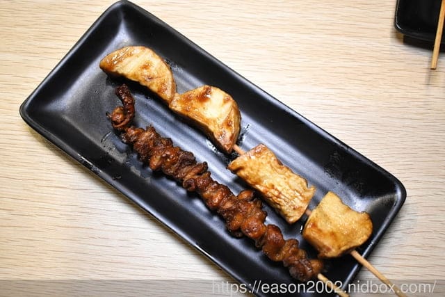 基隆安樂市場美食推薦 | 瘋火串燒 四種秘製醬汁，吃過就回不去了 最低一串NT$20的類居酒屋