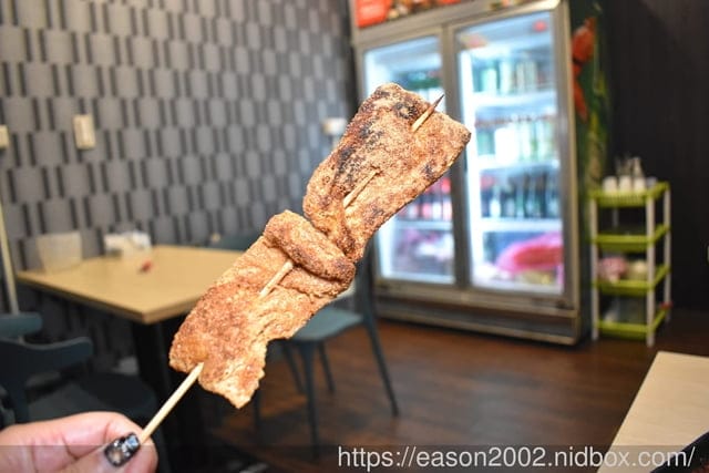 基隆安樂市場美食推薦 | 瘋火串燒 四種秘製醬汁，吃過就回不去了 最低一串NT$20的類居酒屋