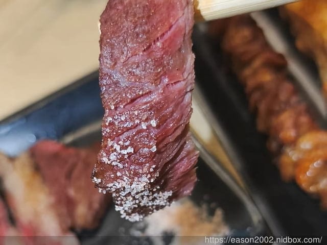 基隆安樂市場美食推薦 | 瘋火串燒 四種秘製醬汁，吃過就回不去了 最低一串NT$20的類居酒屋