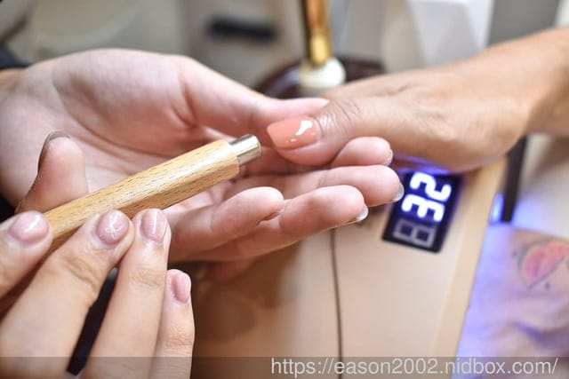 台北東區手足深層保養推薦 | Winnie美學 東區美甲、日式無痛除毛、台北美甲、日式除毛、無痛除毛、足部保養、手足保養、私密處除毛、小腿除毛、腋下除毛推薦