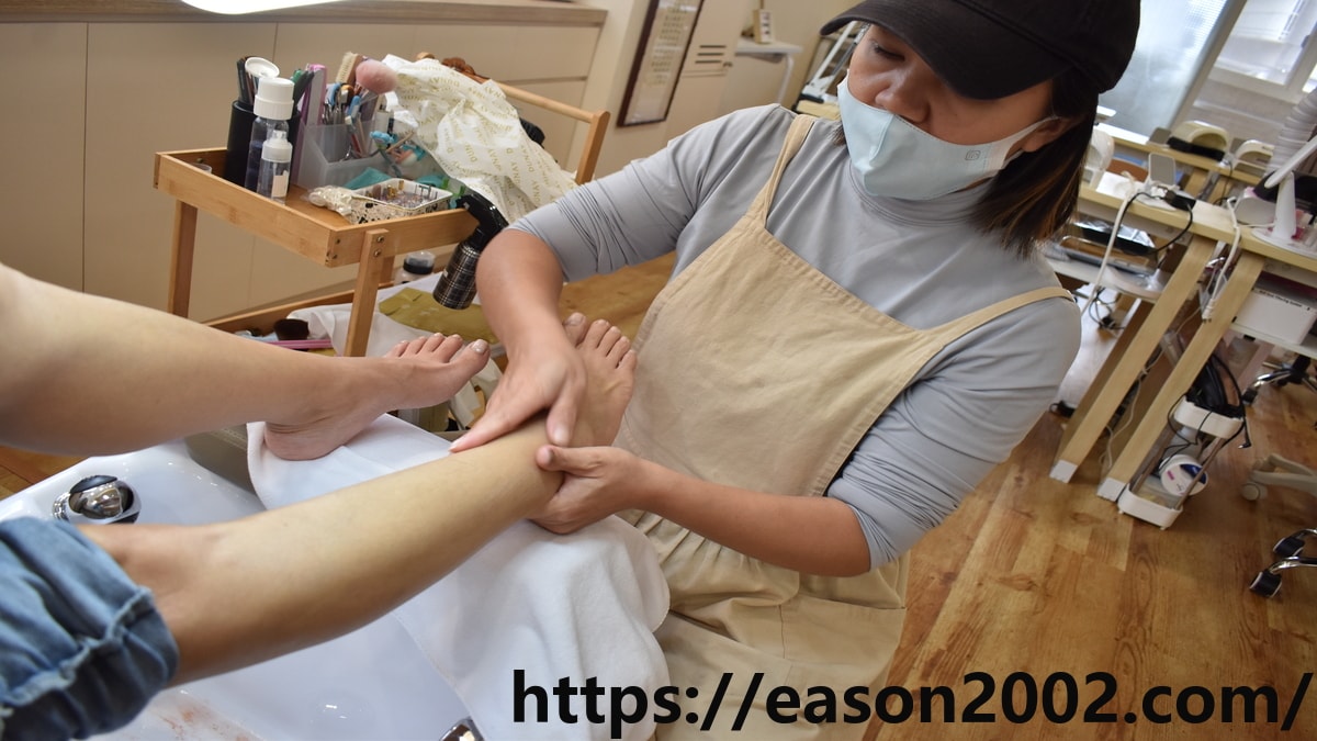 台北美足塔羅推薦 | 伊特美甲-藝術美甲 年前足部美容放鬆後，再來個塔羅療癒身心靈吧~!!!