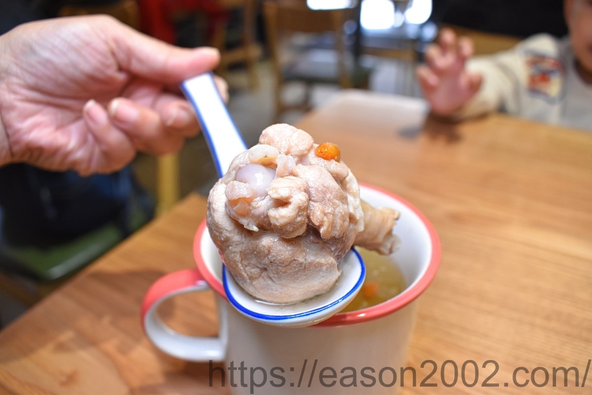中和手扯麵 | 秦朝老碗麵中和民德店 吃過如褲帶般又寬又長的麵條嗎!? 一起感受陝西人的熱情豪爽吧~!!! - 第23張圖 中和手扯麵 | 秦朝老碗麵中和民德店 吃過如褲帶般又寬又長的麵條嗎!? 一起感受陝西人的熱情豪爽吧~!!!
