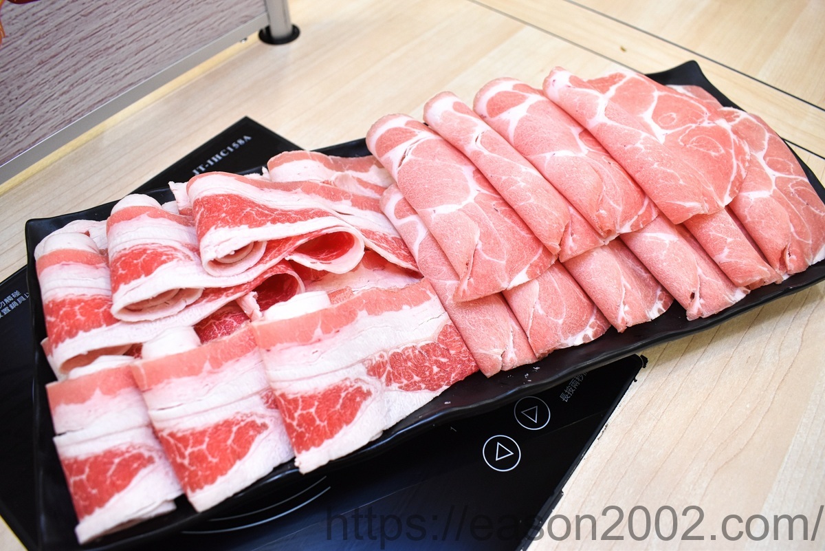 基隆火鍋推薦 | 錢都日式涮涮鍋基隆愛一店 NT$429爽嗑16oz大肉盤 自助式飲料吧、霜淇淋、芋頭椰奶西米露、小美冰淇淋無限量供量