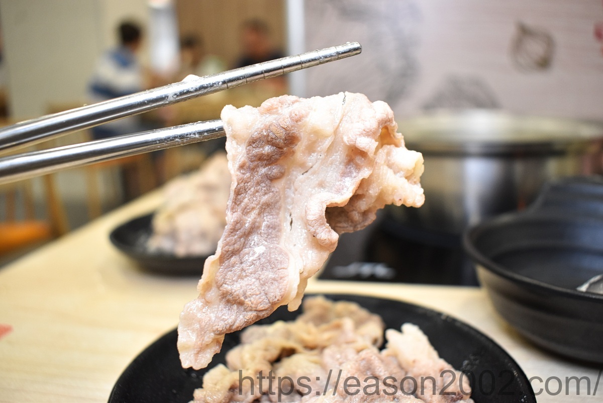 基隆火鍋推薦 | 錢都日式涮涮鍋基隆愛一店 NT$429爽嗑16oz大肉盤 自助式飲料吧、霜淇淋、芋頭椰奶西米露、小美冰淇淋無限量供量