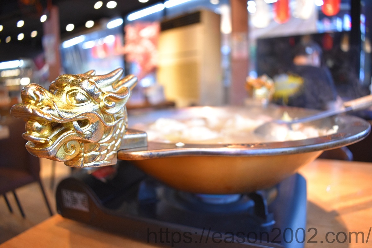 蘆洲佳瑪百貨商圈美食 | 蘆洲士林串燒 平價串燒、烤生蠔、生啤酒、牛骨髓牛肉火鍋，聚餐、節日慶祝首選